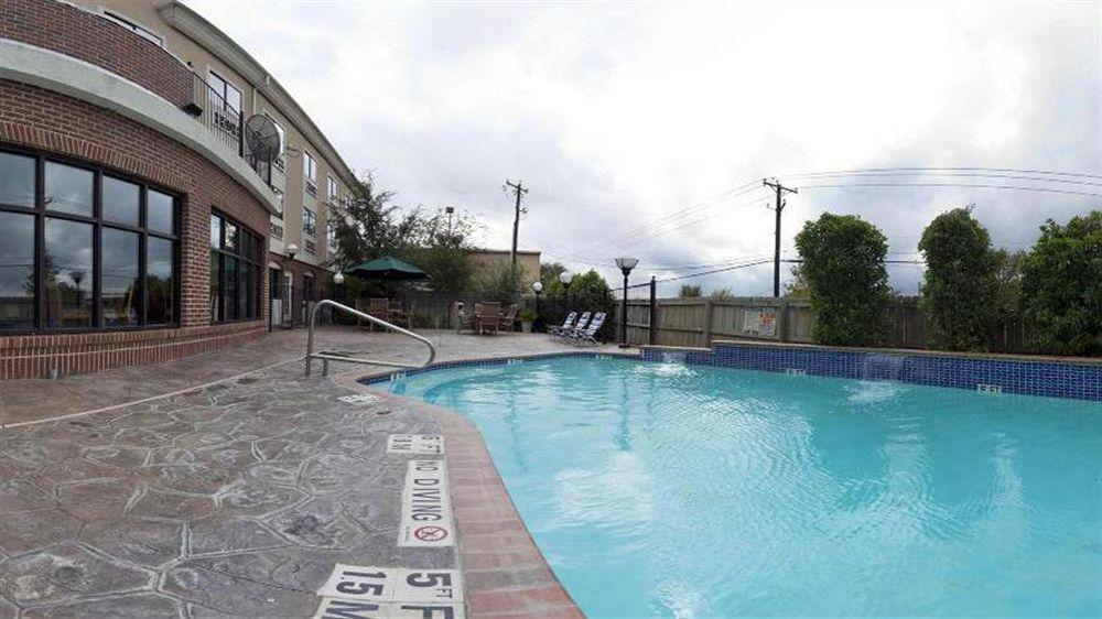 Holiday Inn Express Hotel & Suites Elgin By Ihg Εξωτερικό φωτογραφία