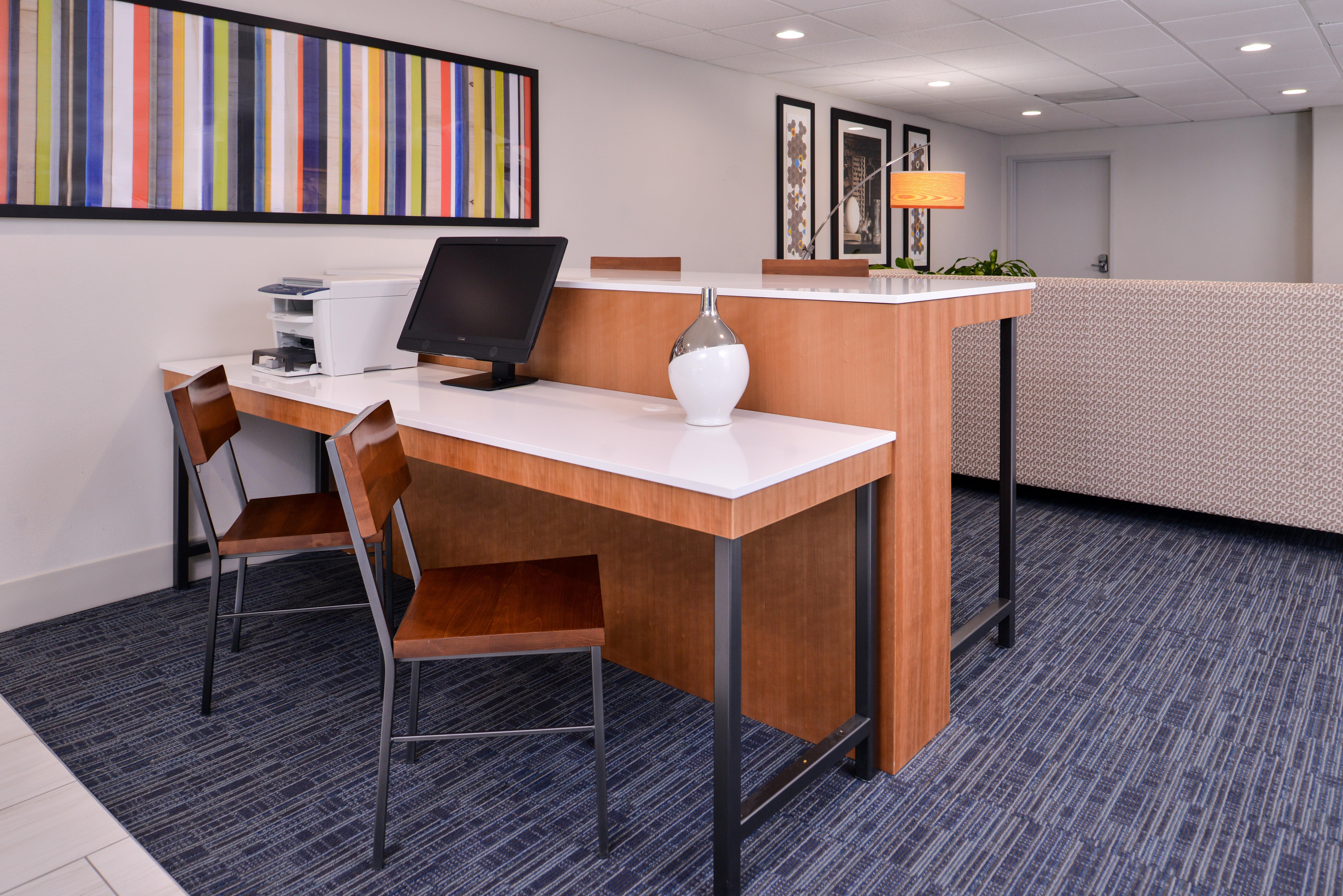 Holiday Inn Express Hotel & Suites Elgin By Ihg Εξωτερικό φωτογραφία