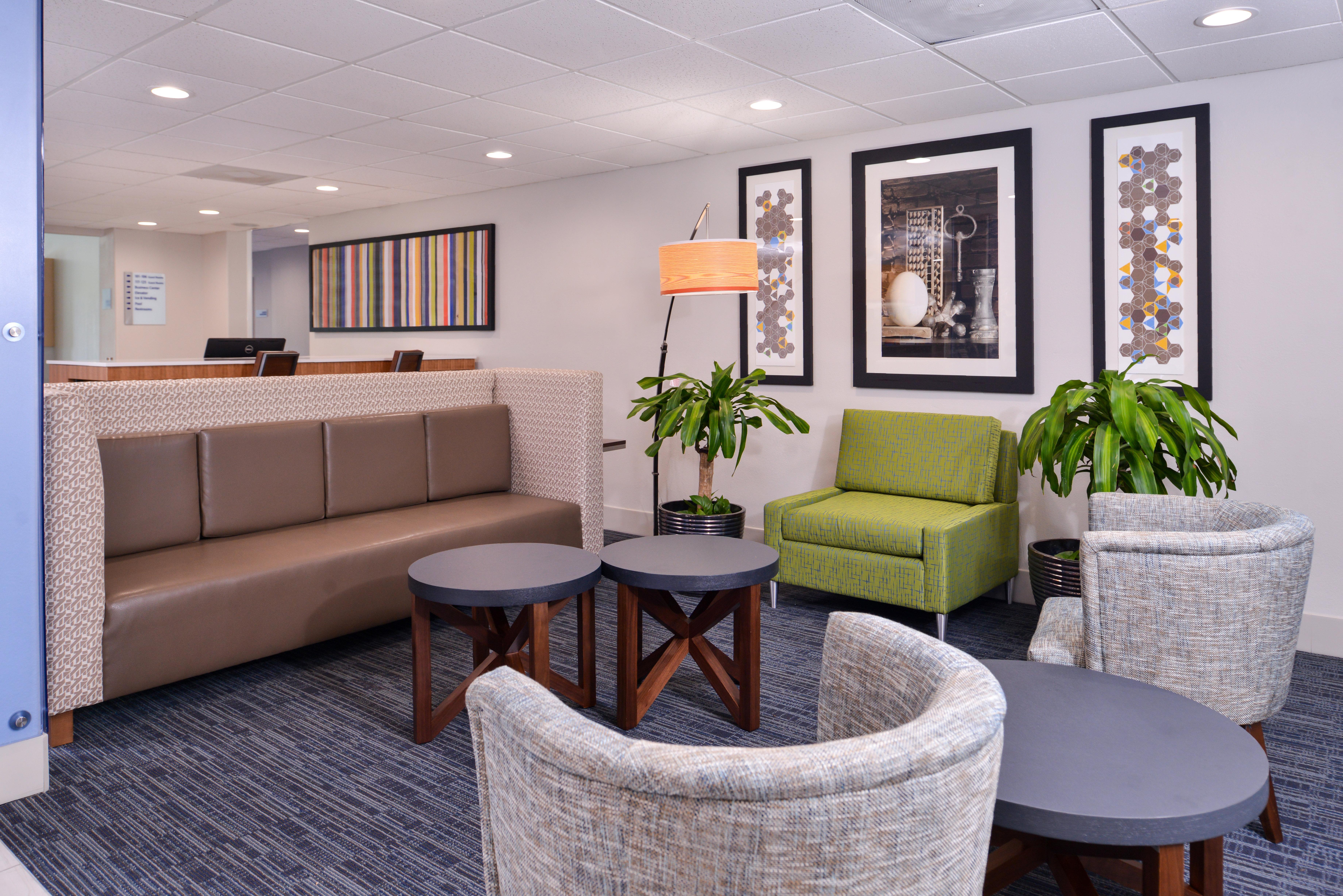 Holiday Inn Express Hotel & Suites Elgin By Ihg Εξωτερικό φωτογραφία