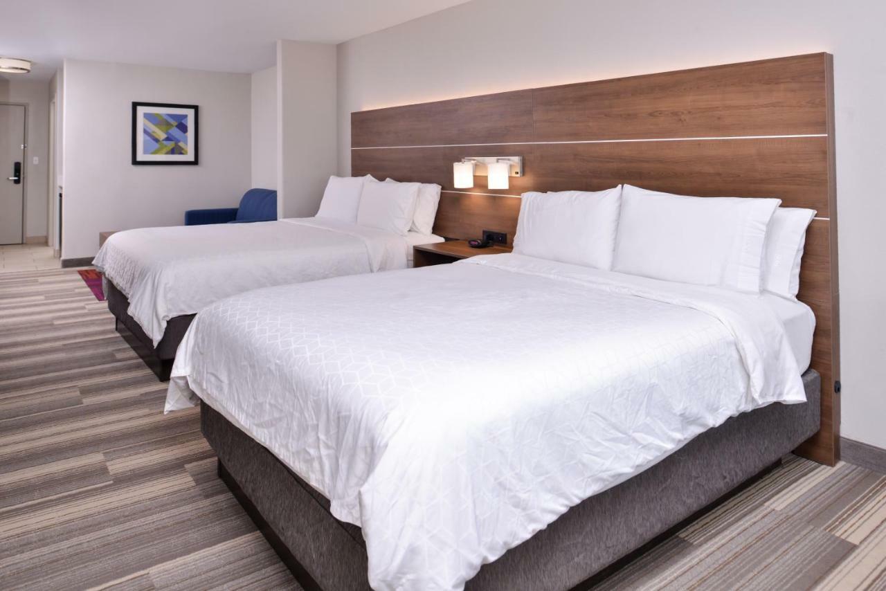 Holiday Inn Express Hotel & Suites Elgin By Ihg Εξωτερικό φωτογραφία